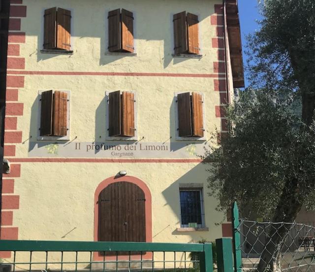 Chicco Di Grano Apartment Gargnano Exterior photo